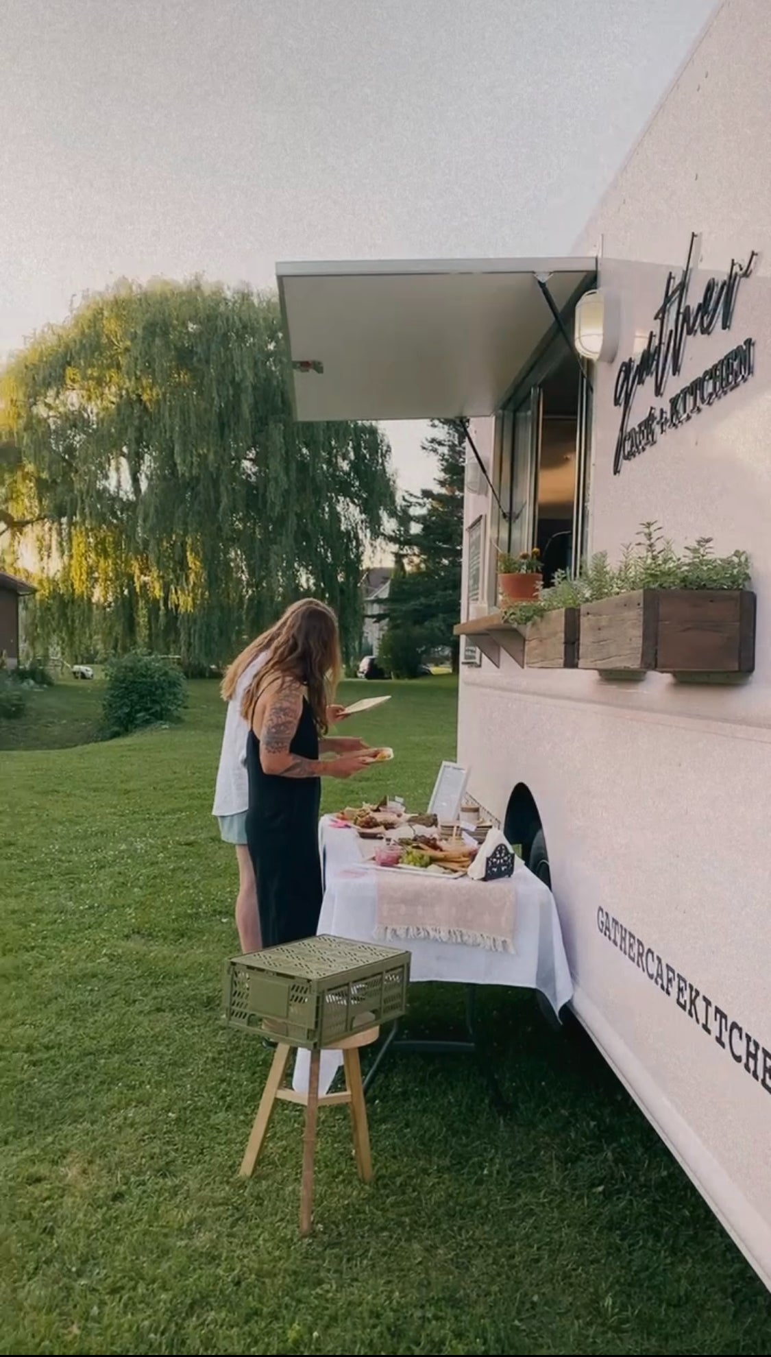 5 REASONS WHY HIRING A FOOD TRUCK IS RIGHT FOR YOUR EVENT | Gather Café ...